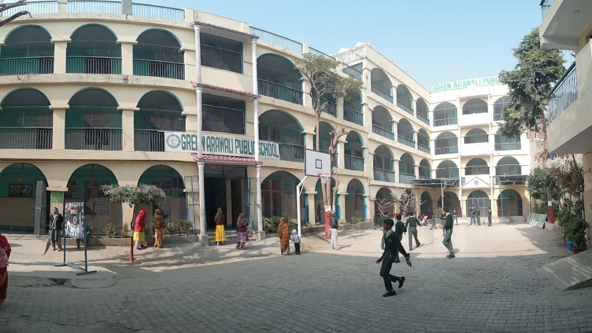 Green Arawali Public School, Sangam Vihar campus