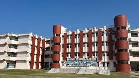 Delhi English Academy campus