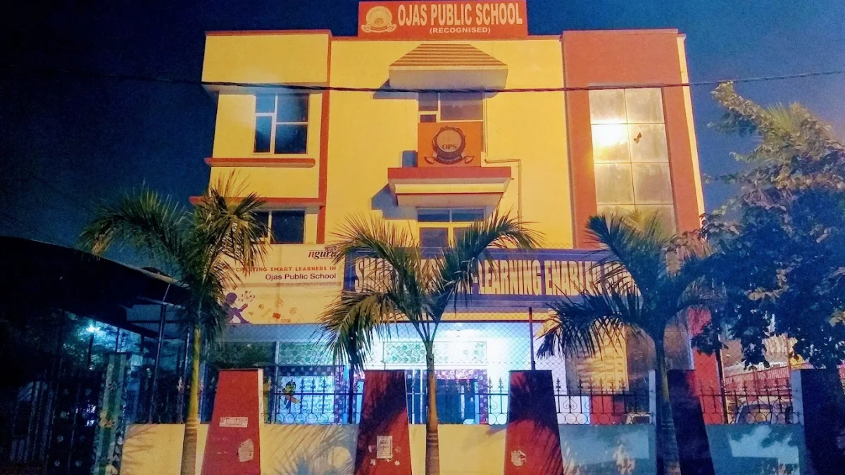Ojas Public School, Sector 17, Rohini campus