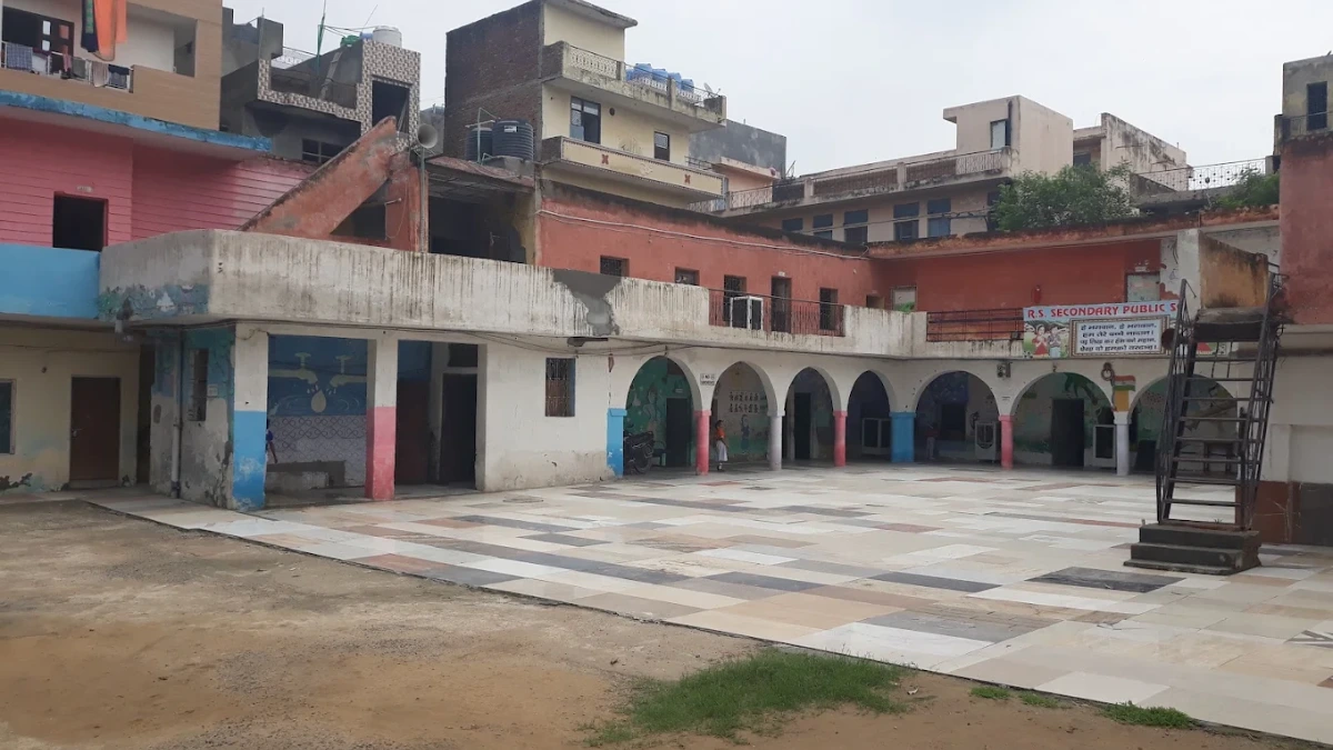 R.S. Secondary Public School, Nihal Vihar campus