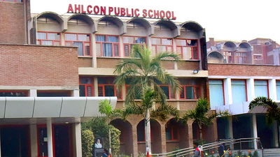 Ahlcon Public School, Mayur Vihar campus