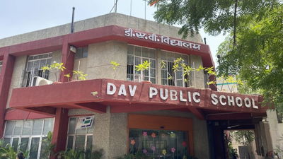 DAV Public School, Reserve Bank Enclave campus
