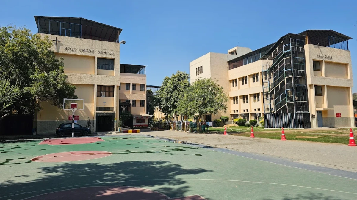Holy Cross Senior Secondary School, Najafgarh