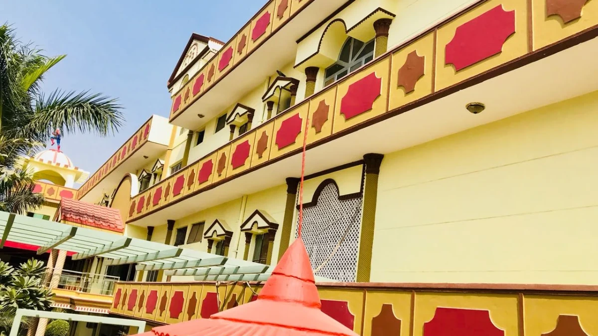 Cosmos School, Harsh Vihar campus